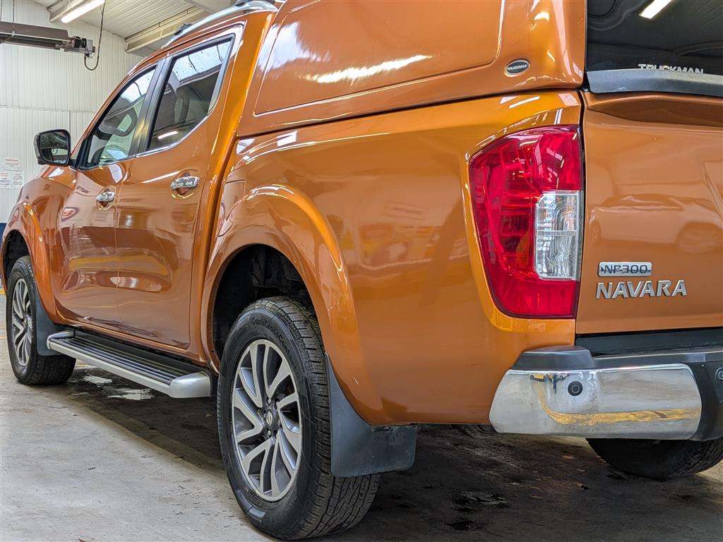 <p>2016 NISSAN NP300 NAVARA TEKNA DCI</p>