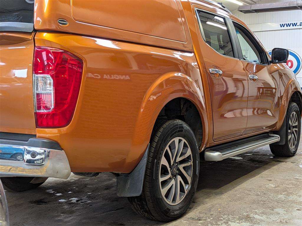 <p>2016 NISSAN NP300 NAVARA TEKNA DCI</p>