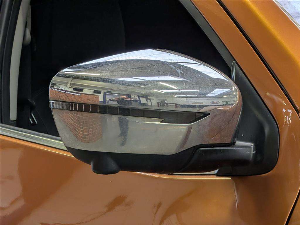 <p>2016 NISSAN NP300 NAVARA TEKNA DCI</p>