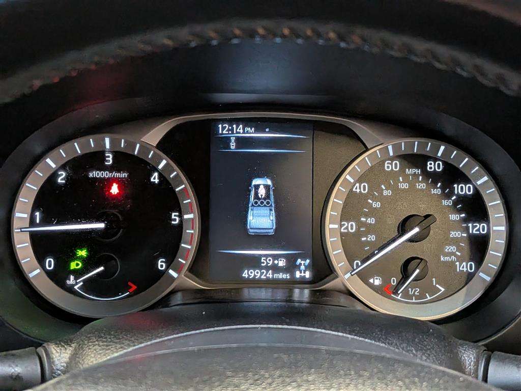 <p>2016 NISSAN NP300 NAVARA TEKNA DCI</p>