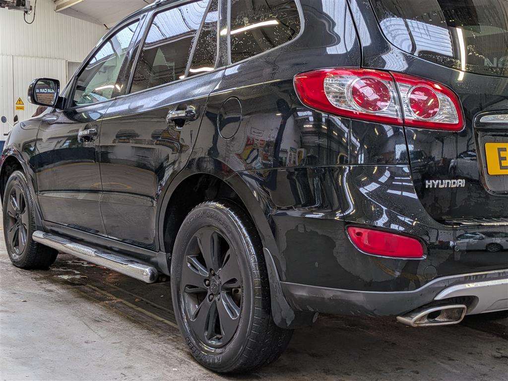 <p>2012 HYUNDAI SANTA FE PREMIUM CRDI A</p>