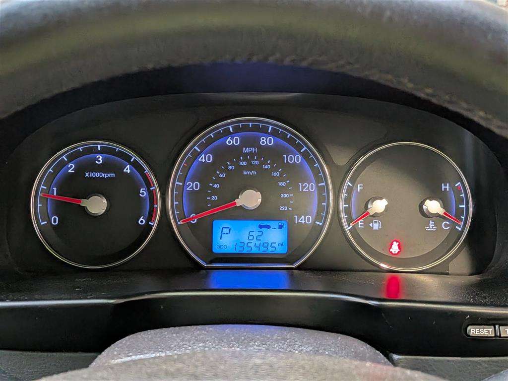 <p>2012 HYUNDAI SANTA FE PREMIUM CRDI A</p>
