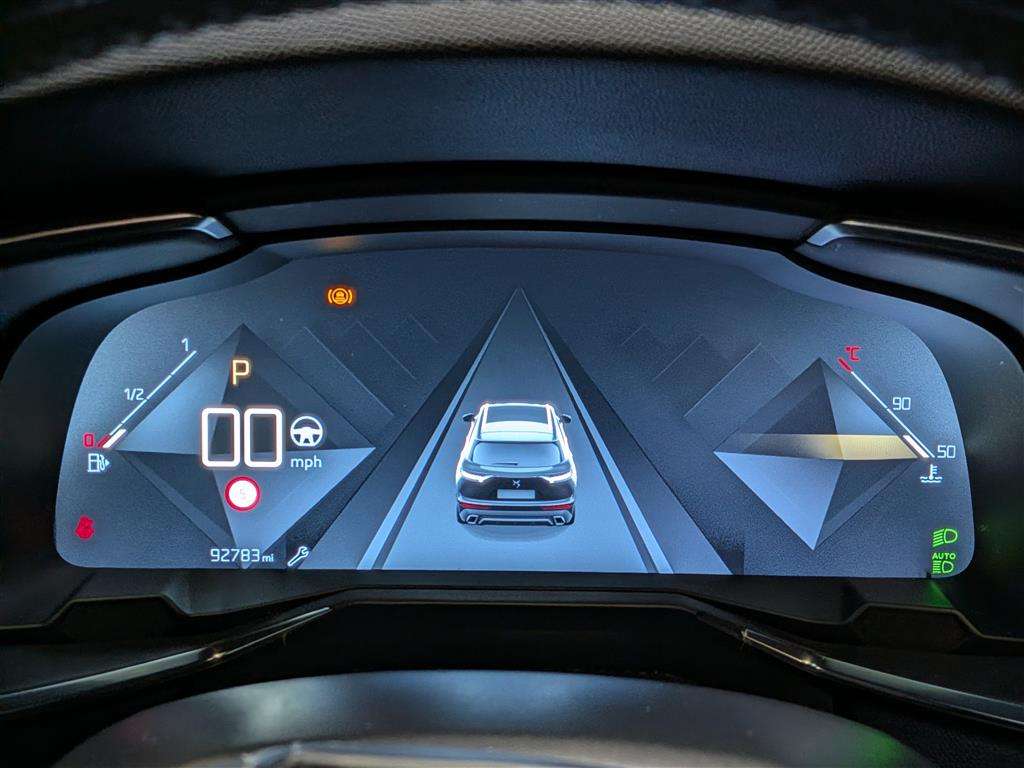 <p>2018 DS DS7 C-BACK ULTRAPRSTG BHD</p>