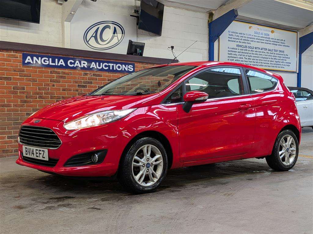 <p>2014 FORD FIESTA ZETEC</p>
