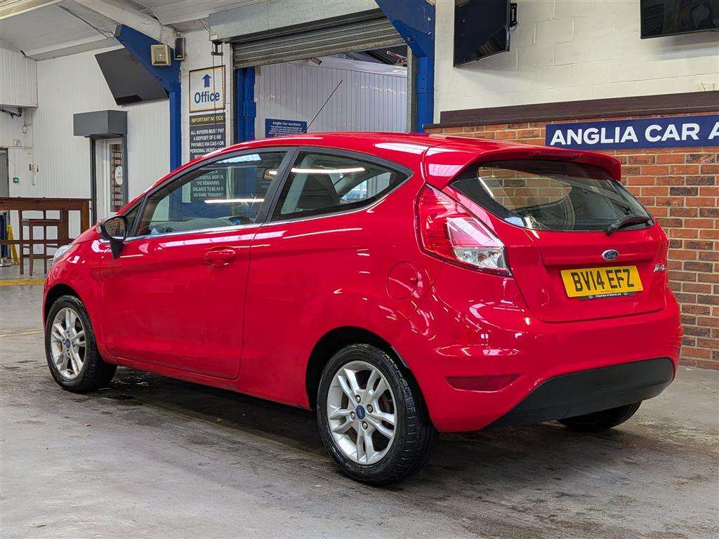 <p>2014 FORD FIESTA ZETEC</p>