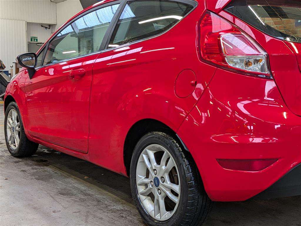 <p>2014 FORD FIESTA ZETEC</p>