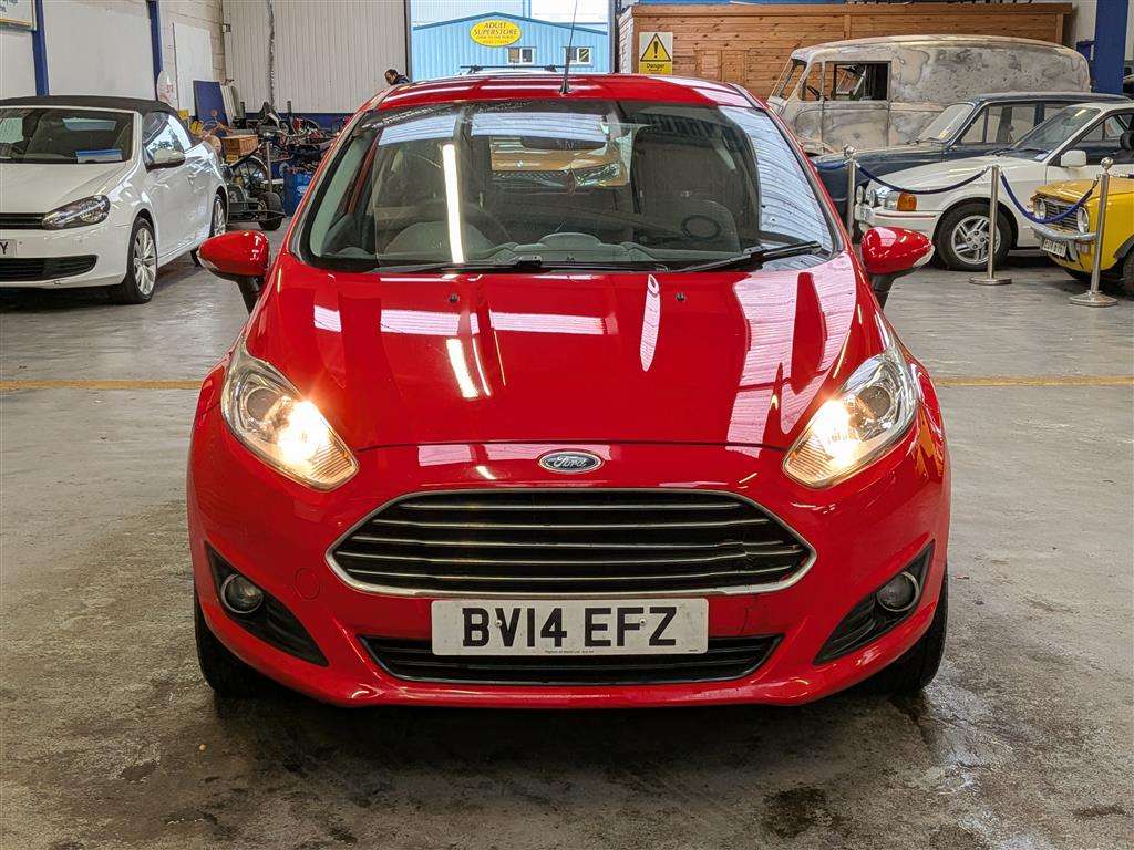 <p>2014 FORD FIESTA ZETEC</p>