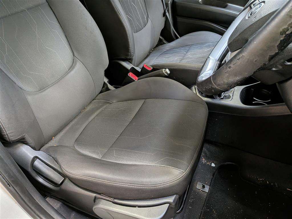 <p>2011 KIA PICANTO 2</p>