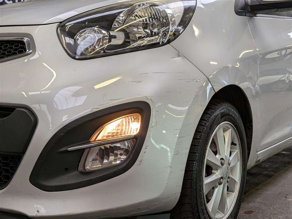 <p>2011 KIA PICANTO 2</p>