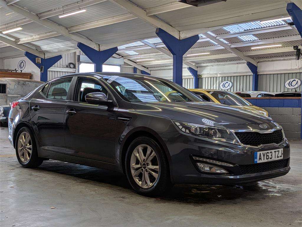 <p>2013 KIA OPTIMA 2 TECH CRDI</p>
