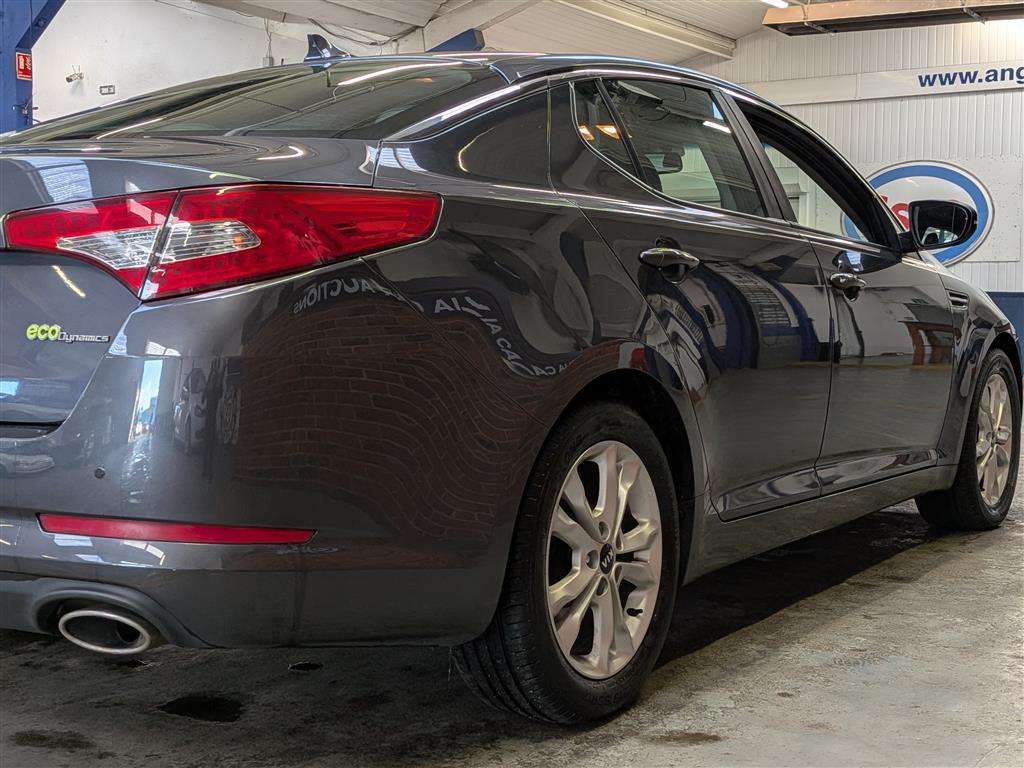 <p>2013 KIA OPTIMA 2 TECH CRDI</p>