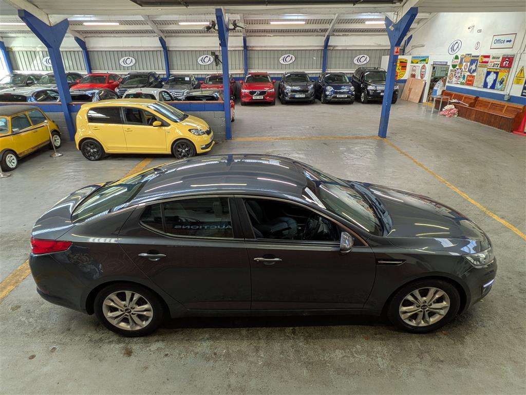 <p>2013 KIA OPTIMA 2 TECH CRDI</p>