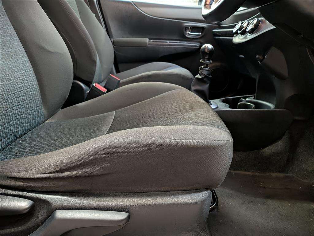 <p>2012 TOYOTA YARIS TR D-4D</p>