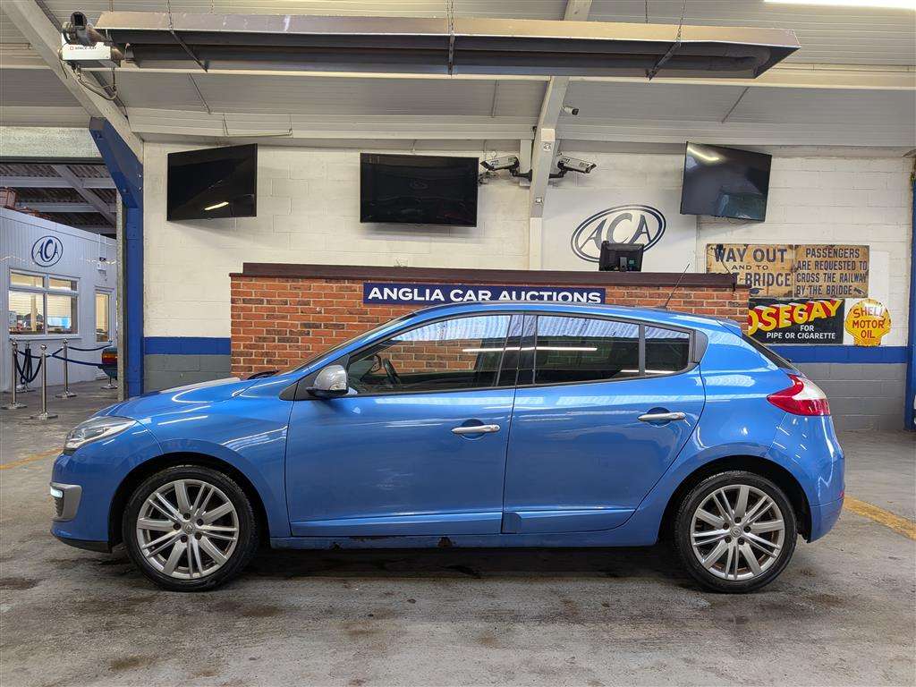 <p>2014 RENAULT MEGANE GTLINE TT ENERGY D</p>