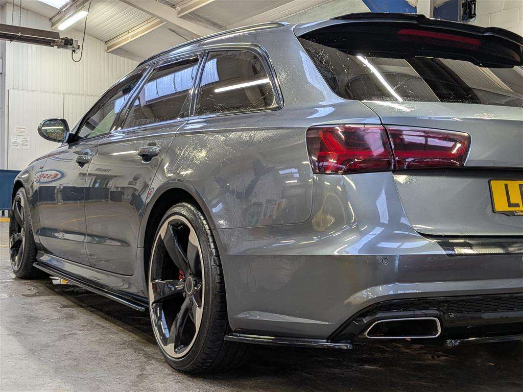 <p>2016 AUDI A6 SLINE BLACK ED TDI ULT</p>
