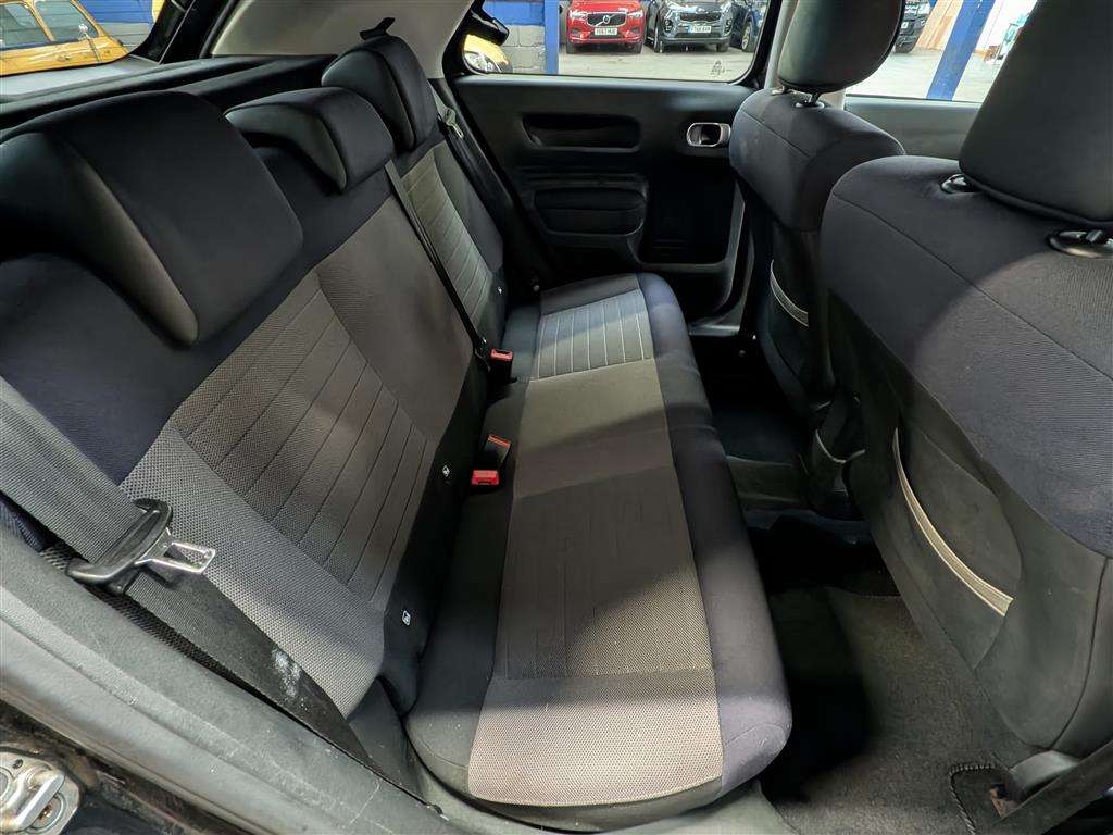 <p>2015 CITROEN C4 CACTUS FLAIR PURETECH</p>