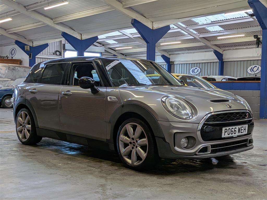 <p>2016 MINI CLUBMAN COOPER S AUTO</p>