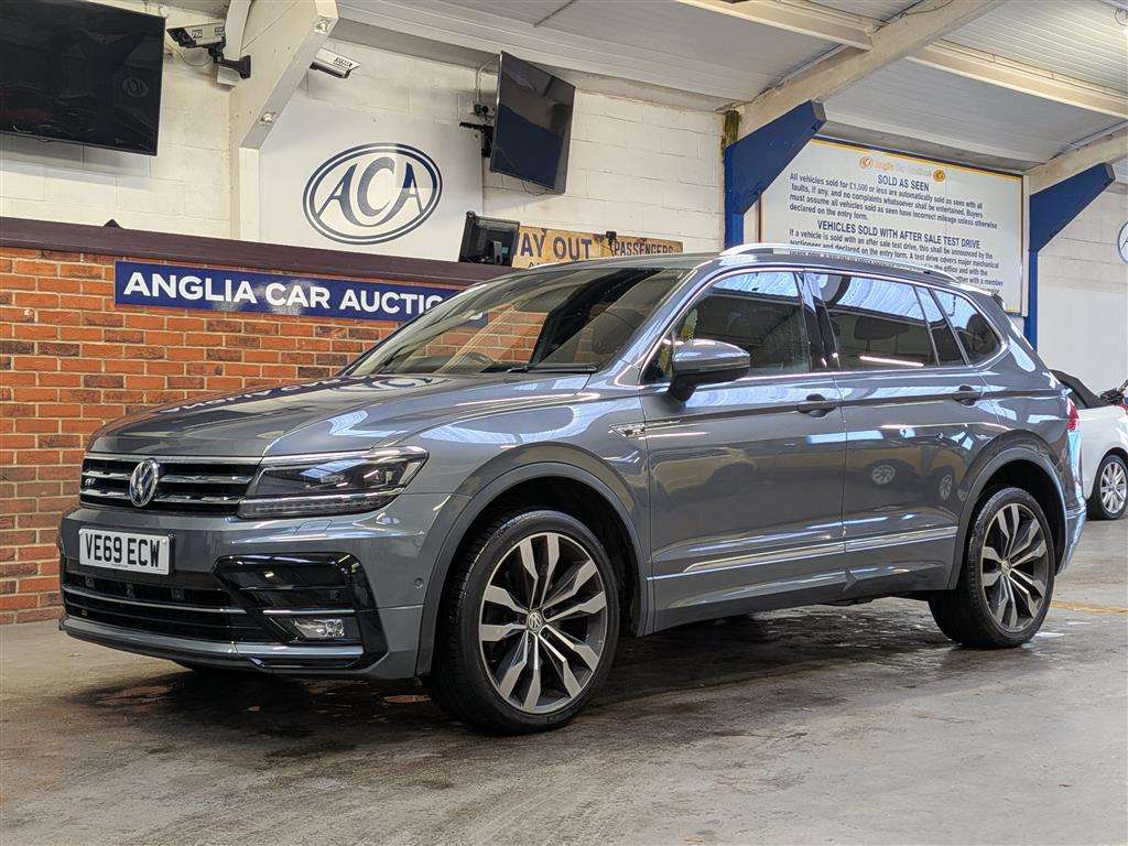 <p>2019 VOLKSWAGEN TIGUAN ASPACE RLN TEC TDI</p>