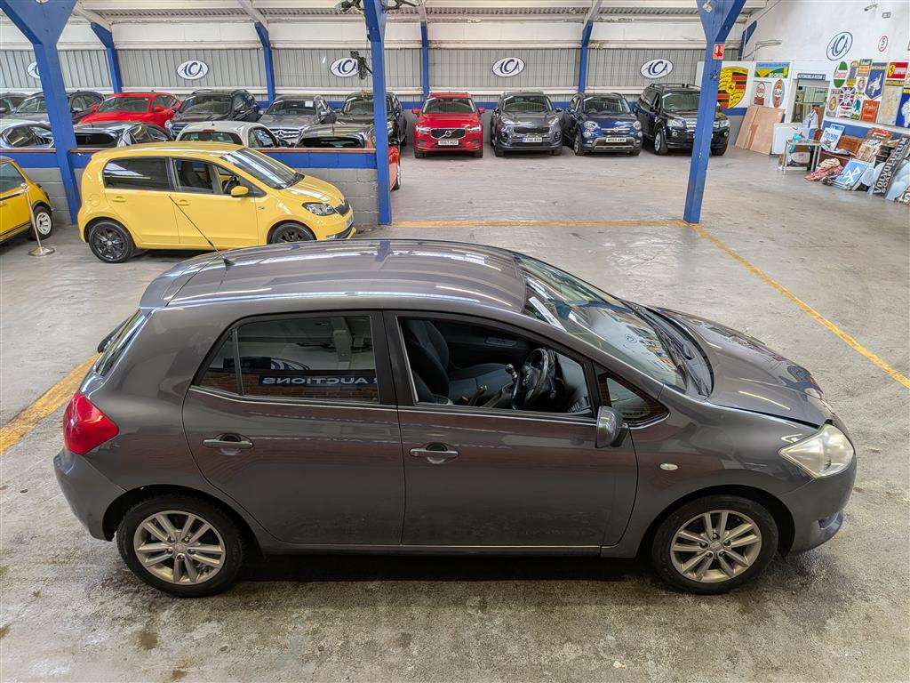 <p>2009 TOYOTA AURIS TR VALVEMATIC</p>