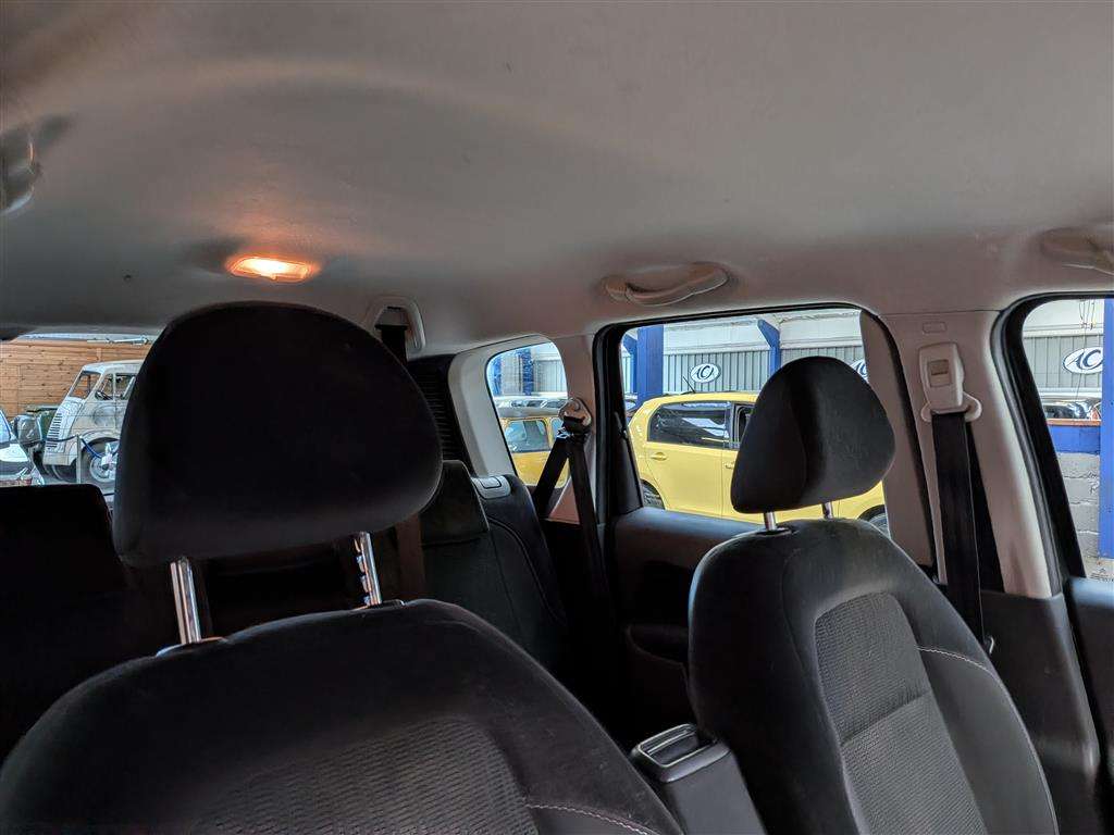 <p>2011 CITROEN C3 PICASSO EXCLUSIVE HDI</p>