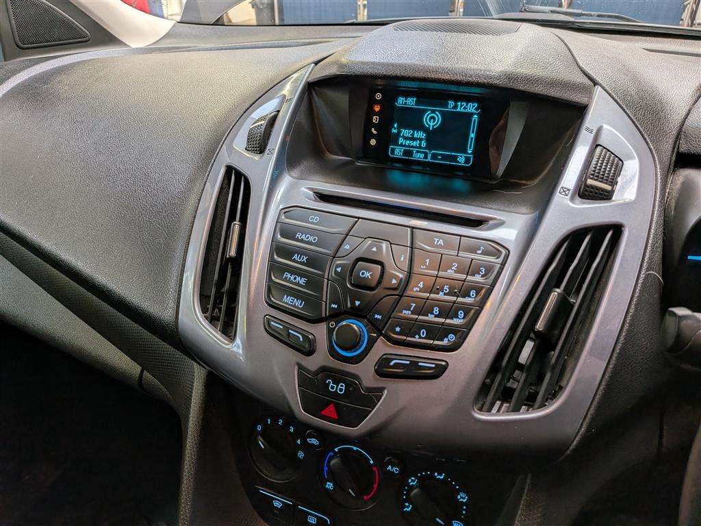 <p>2018 FORD TRANSIT CONNECT 200 LIMIT</p>