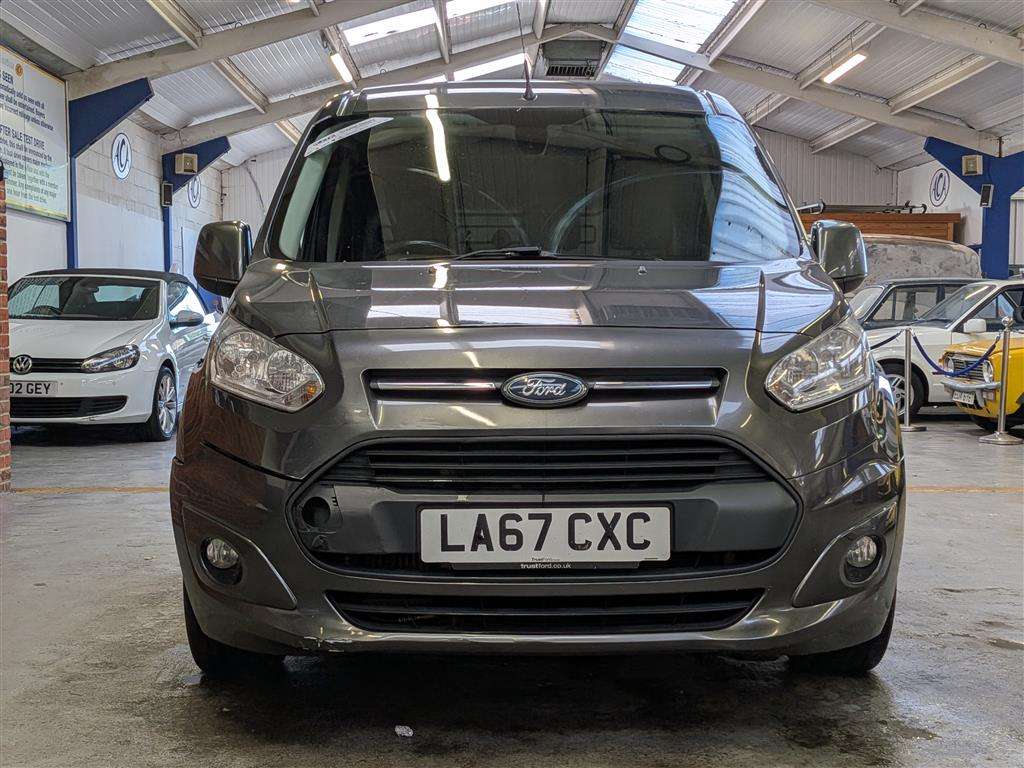 <p>2018 FORD TRANSIT CONNECT 200 LIMIT</p>