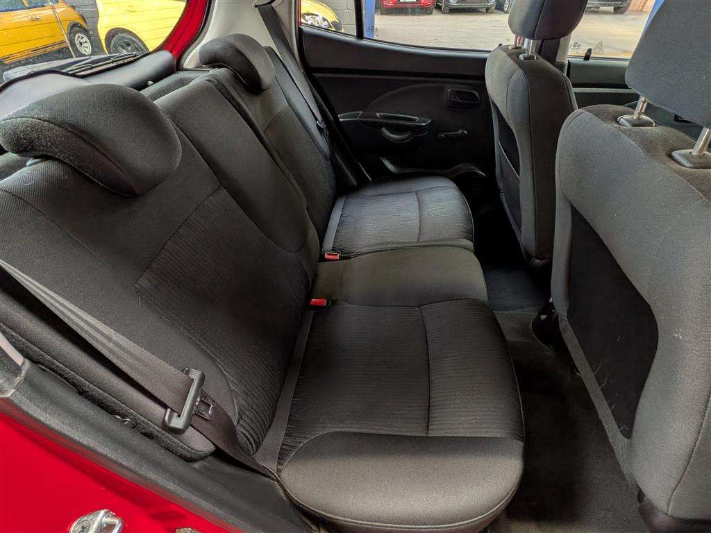 <p>2010 KIA PICANTO STRIKE</p>