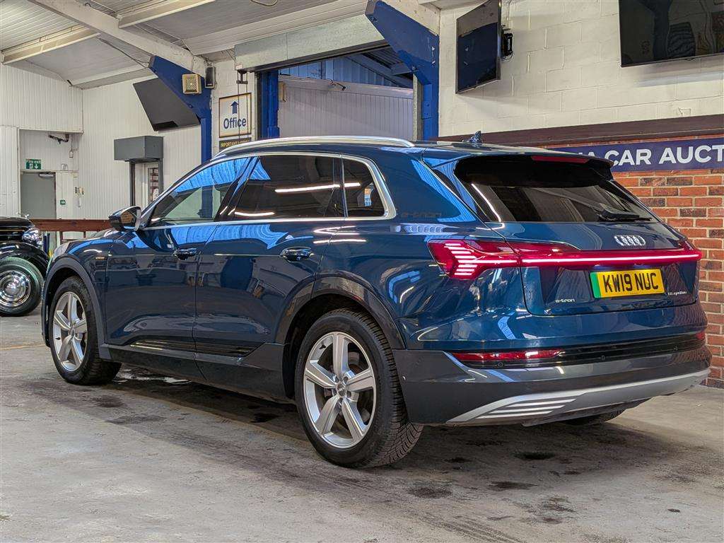 <p>2019 AUDI E-TRON 55 QUATTRO</p>