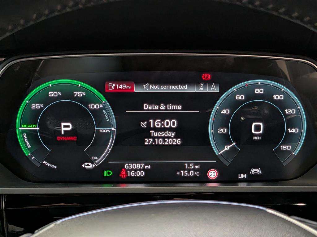 <p>2019 AUDI E-TRON 55 QUATTRO</p>