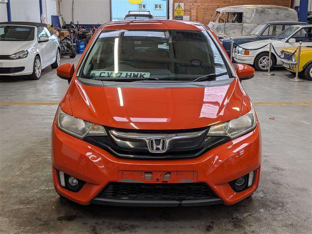 <p>2017 HONDA JAZZ EX I-VTEC CVT</p>