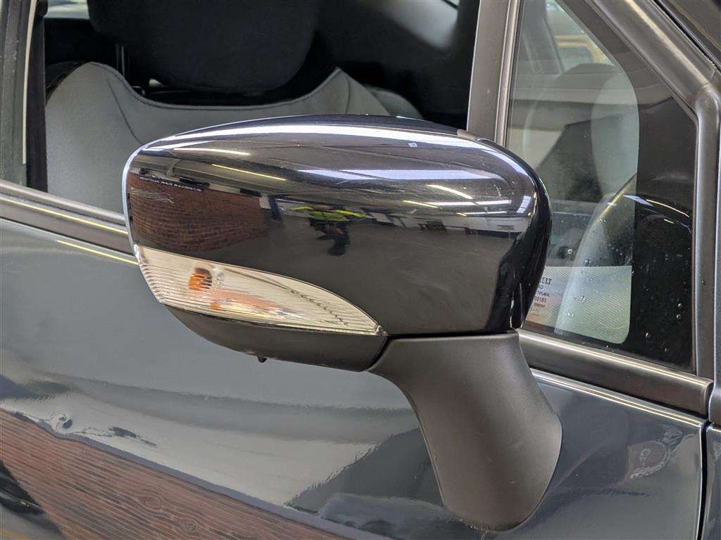 <p>2013 RENAULT CAPTURD-QUE S M-NAV NRG T</p>