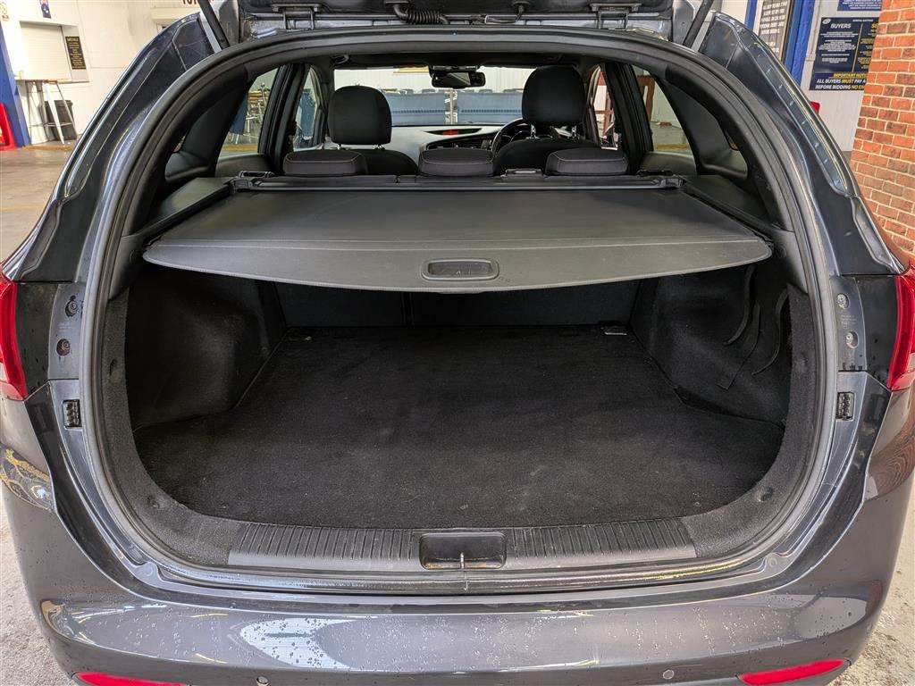 <p>2017 KIA CEED GT-LINE S ISG CRDI S</p>