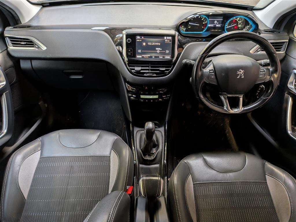 <p>2018 PEUGEOT 2008 ALLURE</p>