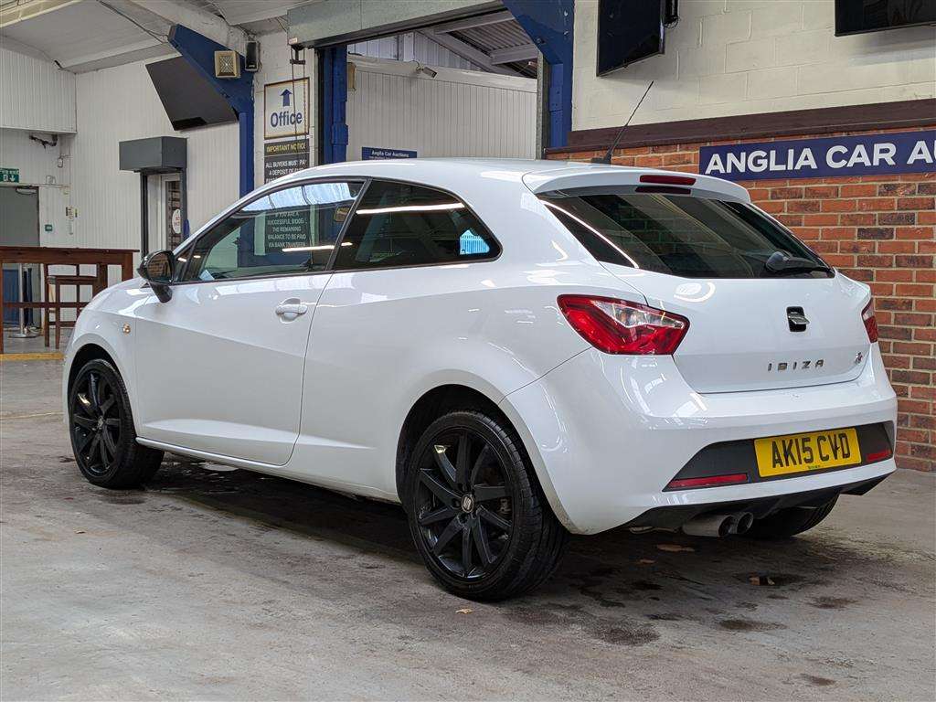 <p>2015 SEAT IBIZA FR BLACK TSI</p>