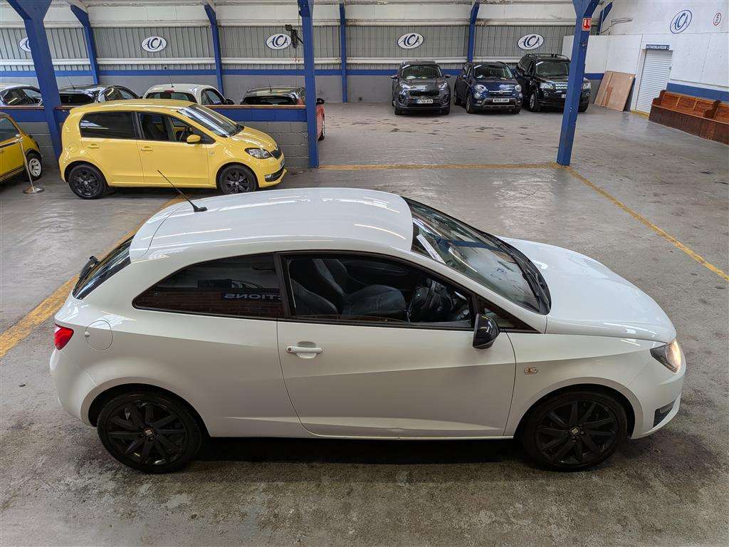 <p>2015 SEAT IBIZA FR BLACK TSI</p>