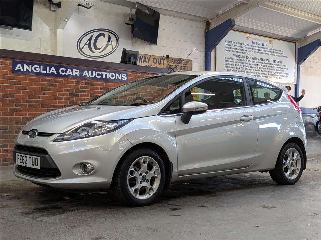 <p>2012 FORD FIESTA ZETEC</p>