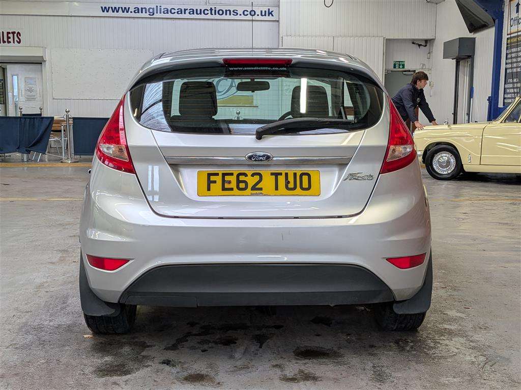 <p>2012 FORD FIESTA ZETEC</p>