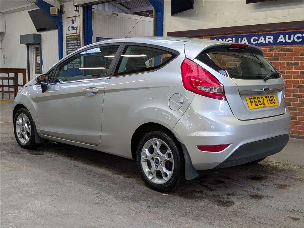 <p>2012 FORD FIESTA ZETEC</p>