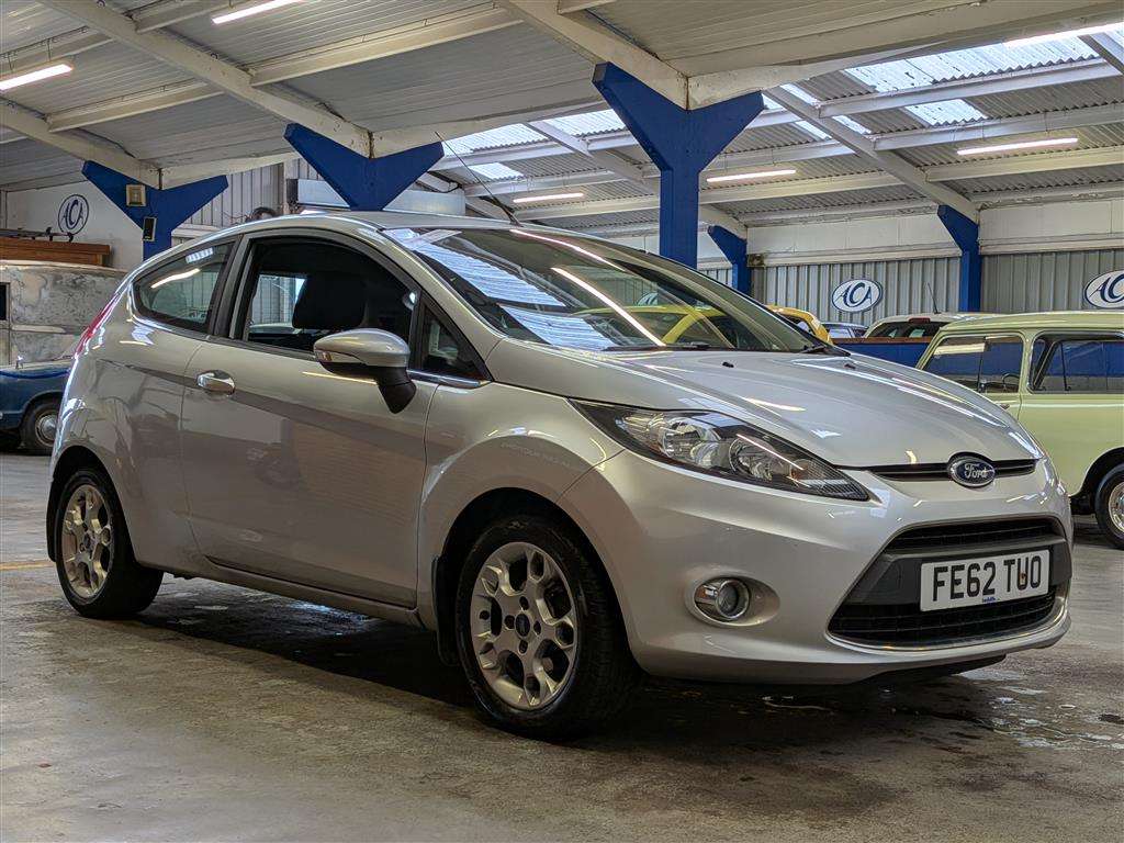 <p>2012 FORD FIESTA ZETEC</p>