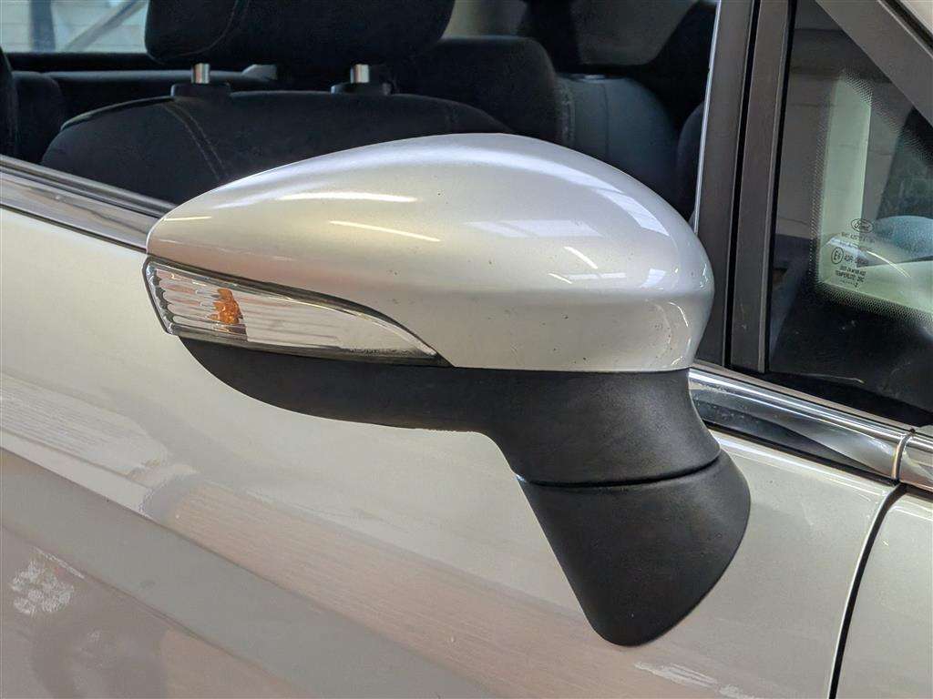 <p>2012 FORD FIESTA ZETEC</p>