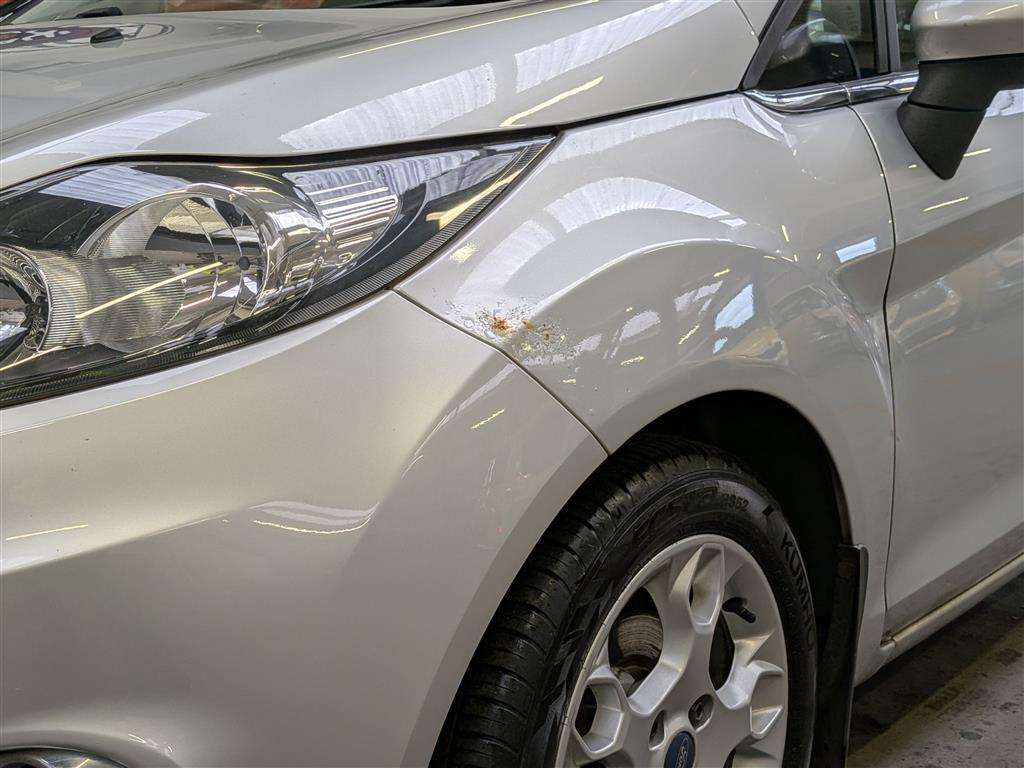 <p>2012 FORD FIESTA ZETEC</p>