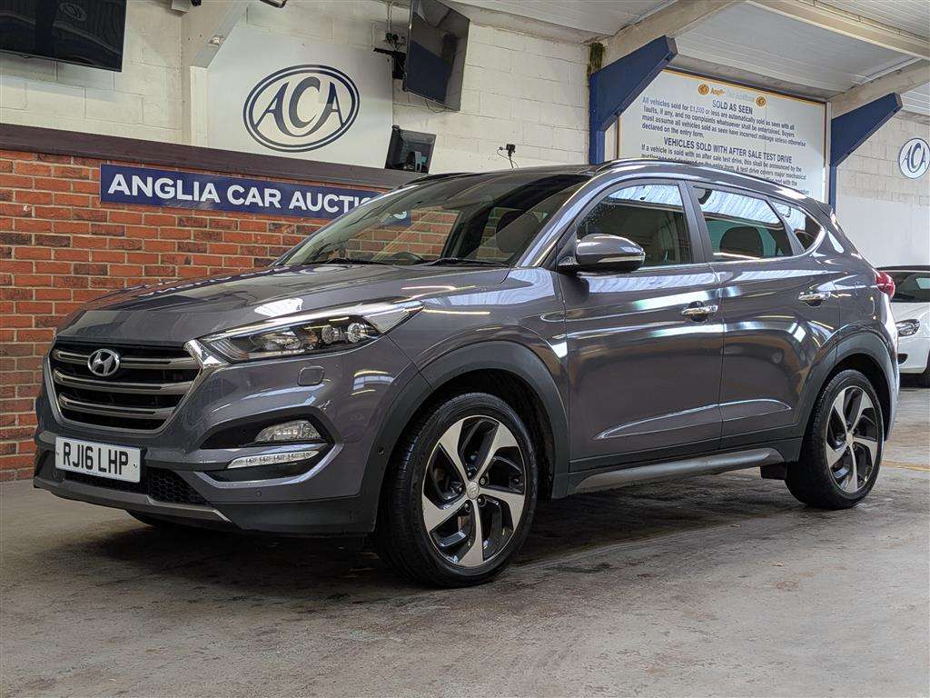 <p>2016 HYUNDAI TUCSON PREMIUM SE CRDI AU</p>