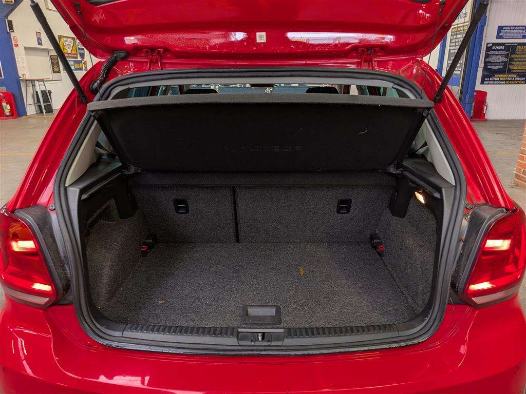 <p>2017 VOLKSWAGEN POLO MATCH EDITION</p>