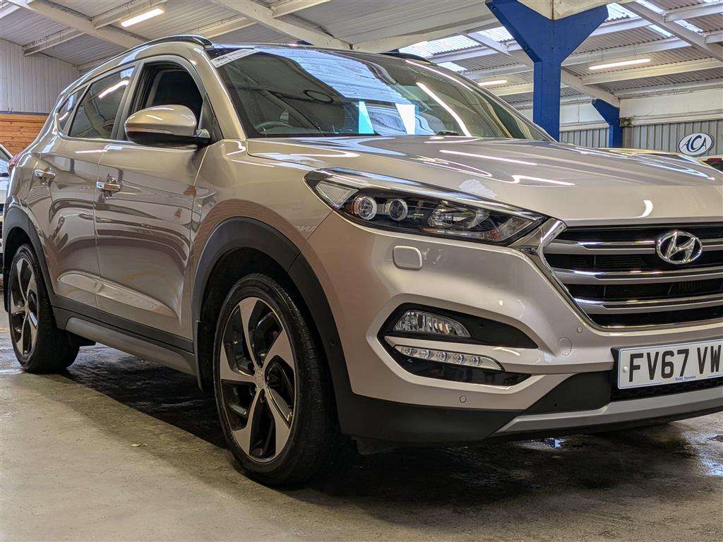 <p>2018 HYUNDAI TUCSON PREMIUM SE CRDI AU</p>