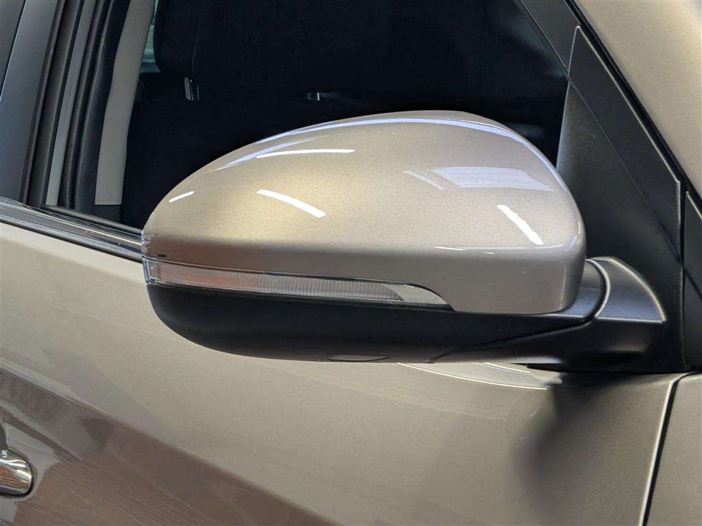 <p>2018 HYUNDAI TUCSON PREMIUM SE CRDI AU</p>