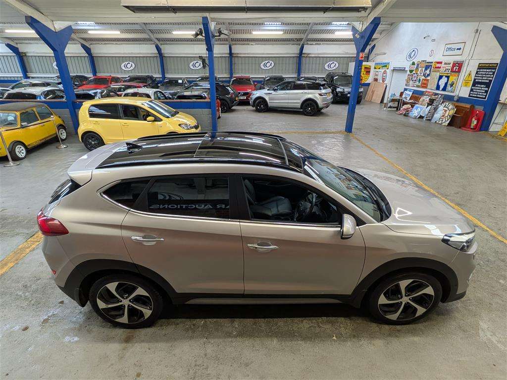 <p>2018 HYUNDAI TUCSON PREMIUM SE CRDI AU</p>