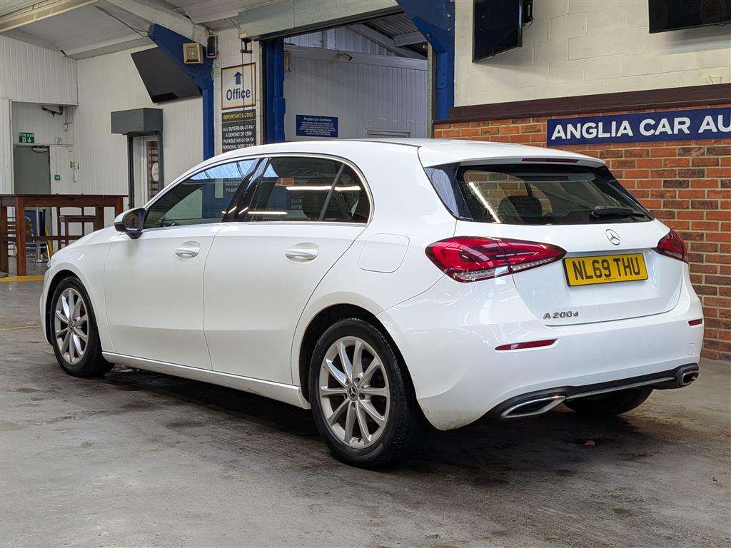 <p>2019 MERCEDES-BENZ A 200 D SPORT AUTO</p>
