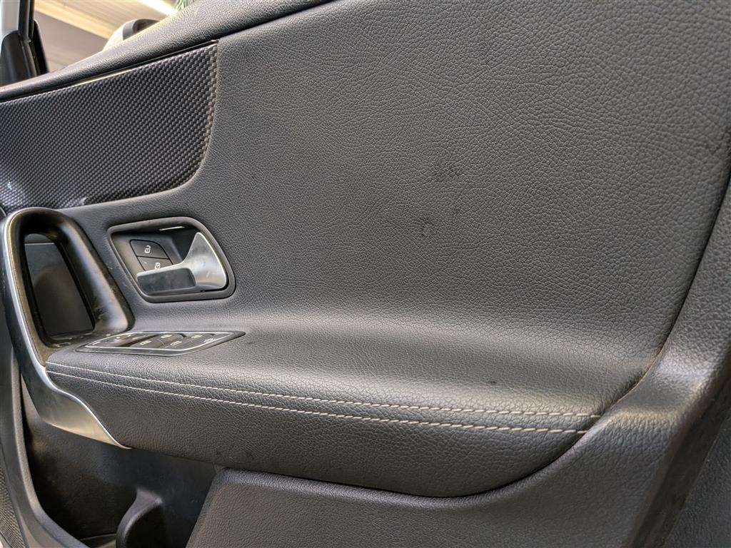 <p>2019 MERCEDES-BENZ A 200 D SPORT AUTO</p>
