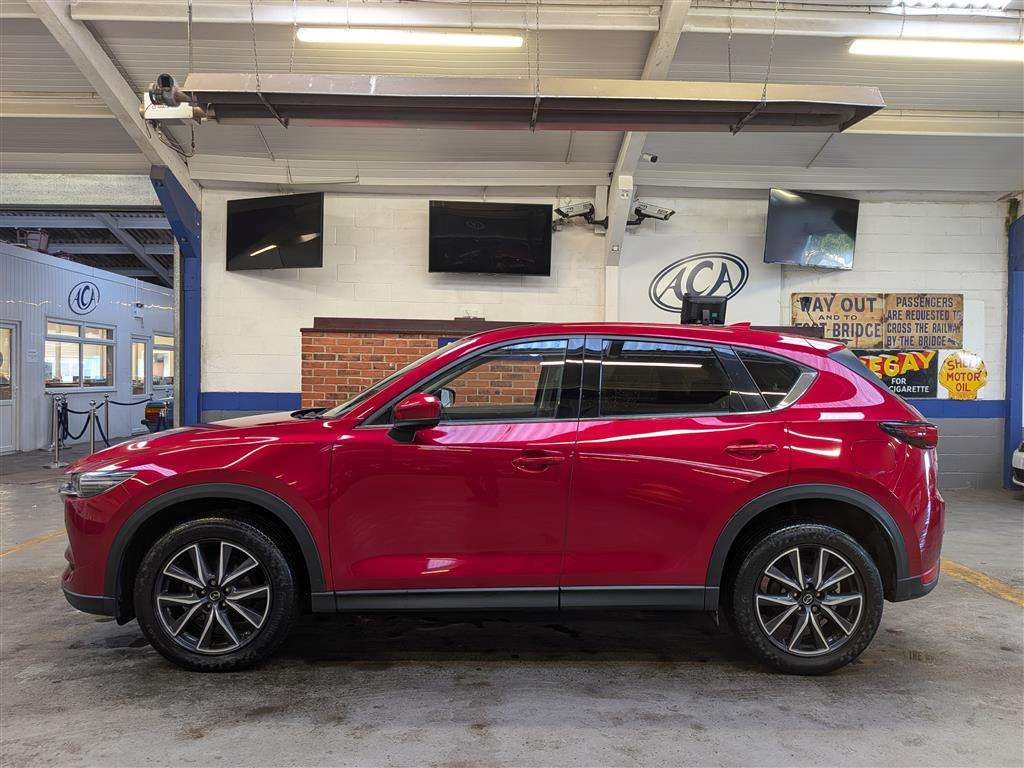 <p>2018 MAZDA CX-5 SPORT NAV D 4X4 AUTO</p>