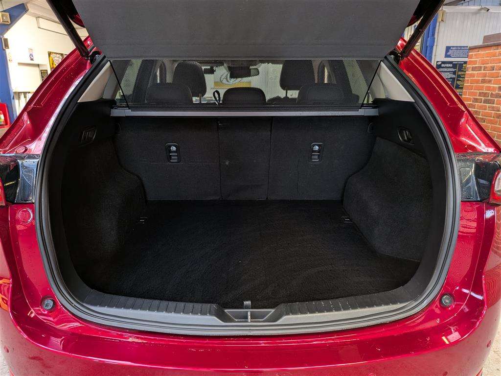 <p>2018 MAZDA CX-5 SPORT NAV D 4X4 AUTO</p>